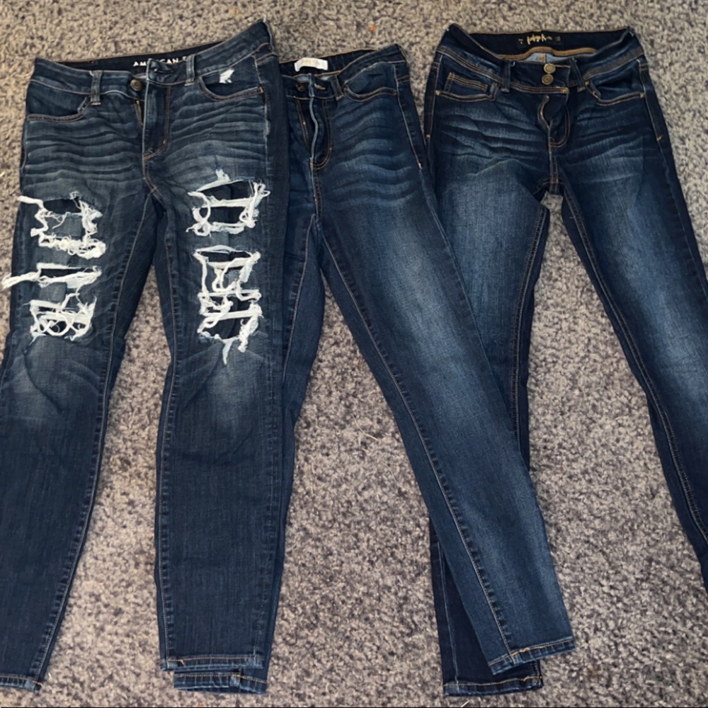 BOX of Woman’s Jeans